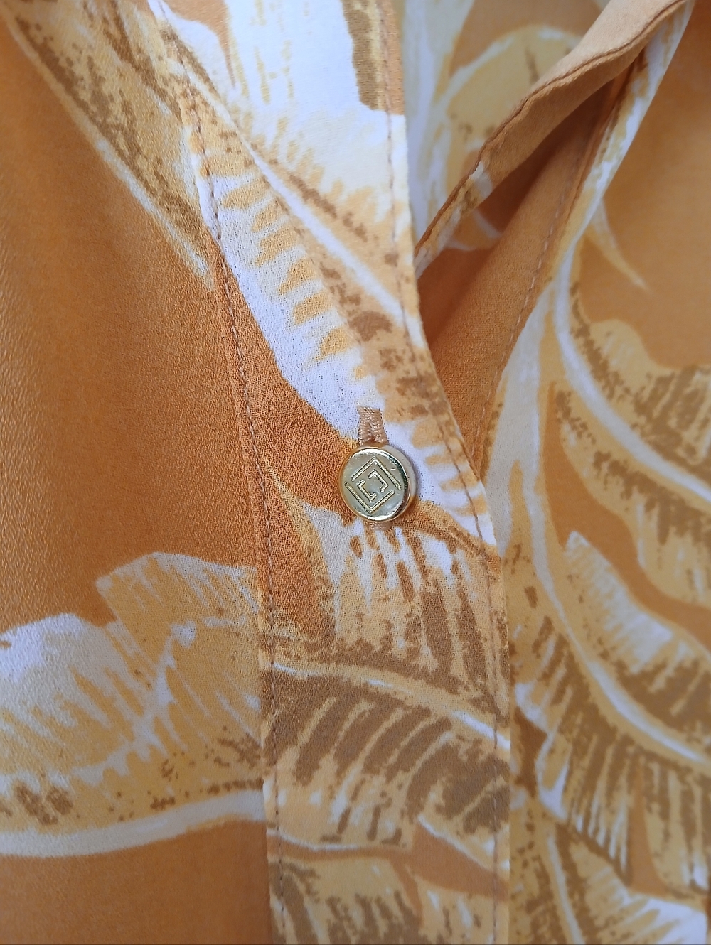 Liz Claiborne Sleeveless Tunic Top Mustard Yellow Tropical Leaf Print XL - Picture 3 of 5